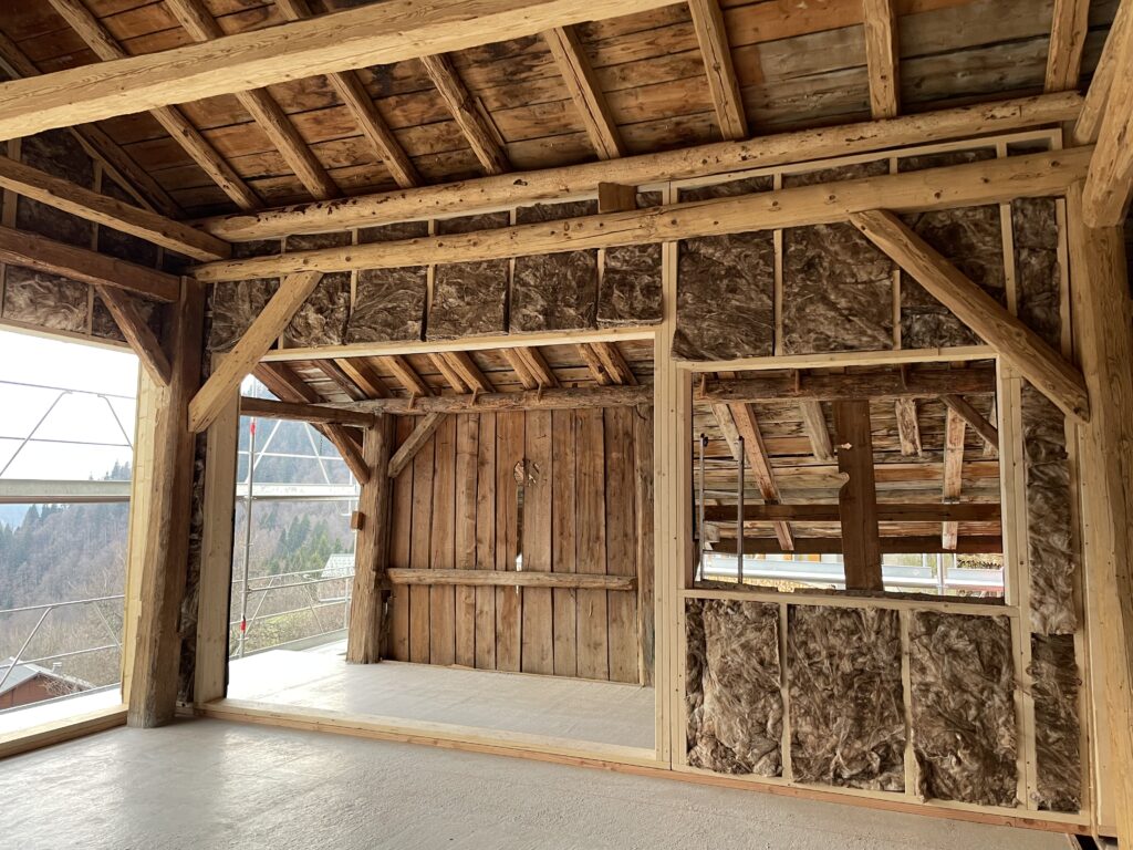 Isolation de la grange en cours de rénovation et réhabilitation